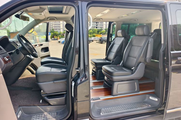 Used Volkswagen Multivan 2012 2.0 TSI Two-Wheel-Drive Luxury Edition Exterior 9