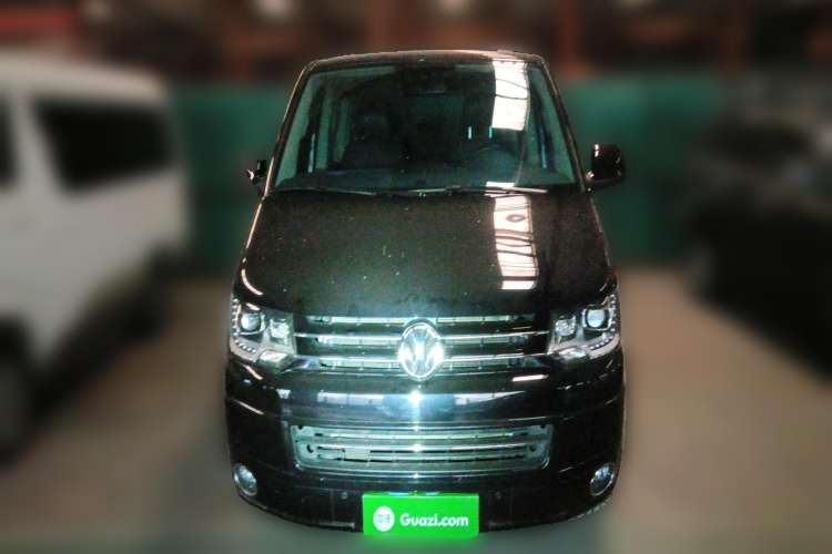 Used Volkswagen Multivan 2012 2.0 TSI Four-Wheel Drive Deluxe Edition Front