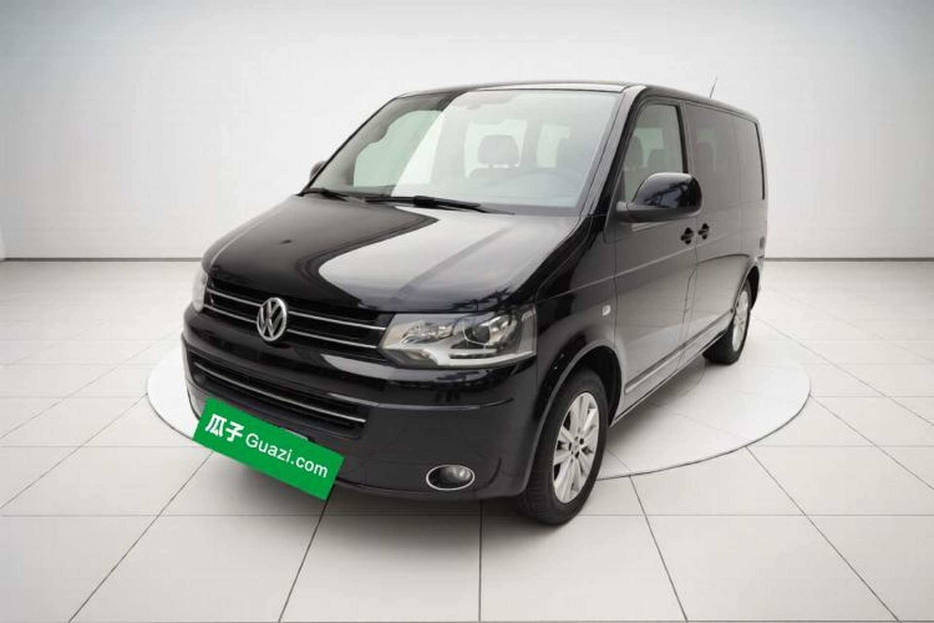 Used Volkswagen Multivan 2012 2.0 TSI Two-Wheel-Drive Luxury Edition Front Left 45 Deg