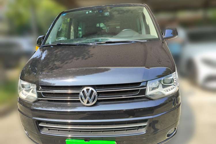 Used Volkswagen Multivan 2012 2.0 TSI Two-Wheel-Drive Luxury Edition Front