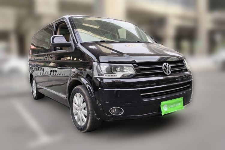 Used Volkswagen Multivan 2012 2.0 TSI Four-Wheel Drive Deluxe Edition Front Right 45 Deg