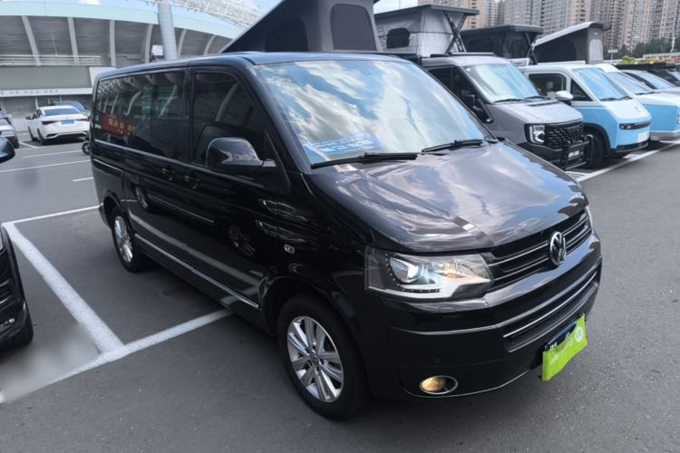 Used Volkswagen Multivan 2012 2.0 TSI Two-Wheel-Drive Luxury Edition Front Right 45 Deg