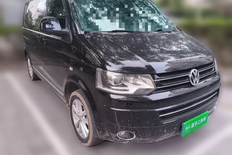 Used Volkswagen Multivan 2012 2.0 TSI Four-Wheel Drive Deluxe Edition Front Right 45 Deg
