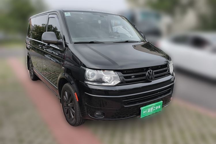 Used Volkswagen Multivan 2012 2.0 TSI Two-Wheel Drive Business Edition Front Right 45 Deg