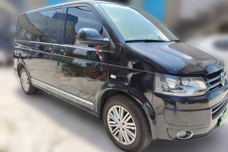 Used Volkswagen Multivan 2012 2.0 TSI Two-Wheel-Drive Luxury Edition Front Right 45 Deg