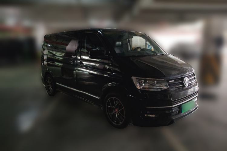 Used Volkswagen Multivan 2012 2.0 TSI Two-Wheel-Drive Luxury Edition Front Right 45 Deg