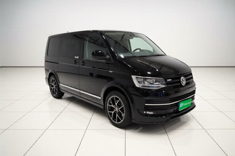 Used Volkswagen Multivan 2012 2.0 TSI Two-Wheel-Drive Luxury Edition Front Right 45 Deg