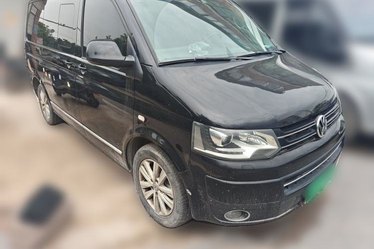 Used Volkswagen Multivan 2012 2.0 TSI Two-Wheel-Drive Luxury Edition Front Right 45 Deg