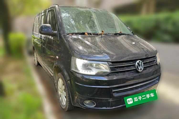 Used Volkswagen Multivan 2012 2.0 TSI Four-Wheel Drive Deluxe Edition Front Right 45 Deg