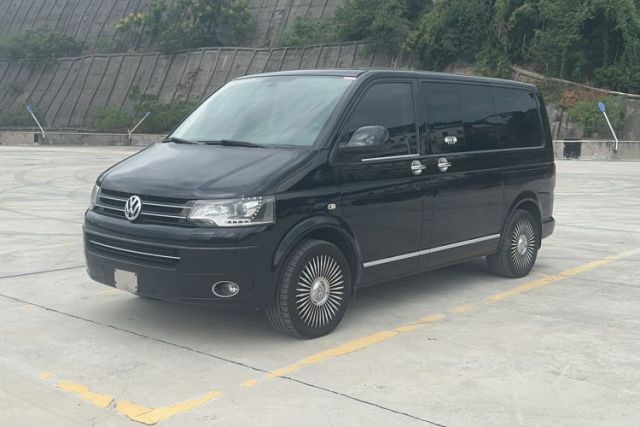 Used Volkswagen Multivan 2012 2.0 TSI Two-Wheel-Drive Luxury Edition