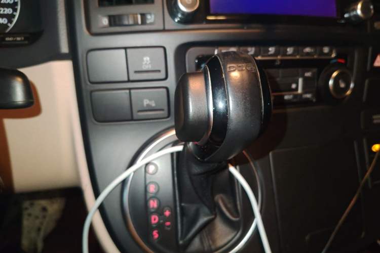 Used Volkswagen Multivan 2012 2.0 TSI Four-Wheel Drive Deluxe Edition Gear Lever