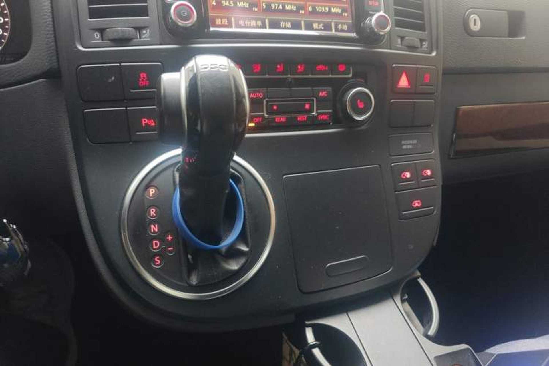 Used Volkswagen Multivan 2012 2.0 TSI Four-Wheel Drive Deluxe Edition Gear Lever