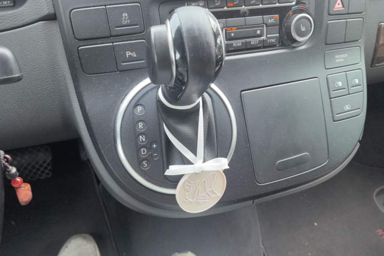 Used Volkswagen Multivan 2012 2.0 TSI Four-Wheel Drive Deluxe Edition Gear Lever