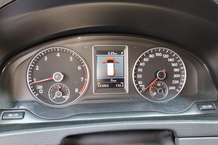 Used Volkswagen Multivan 2012 2.0 TSI Four-Wheel Drive Deluxe Edition Instrument Cluster