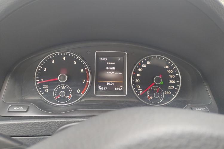 Used Volkswagen Multivan 2012 2.0 TSI Two-Wheel-Drive Luxury Edition Instrument Cluster