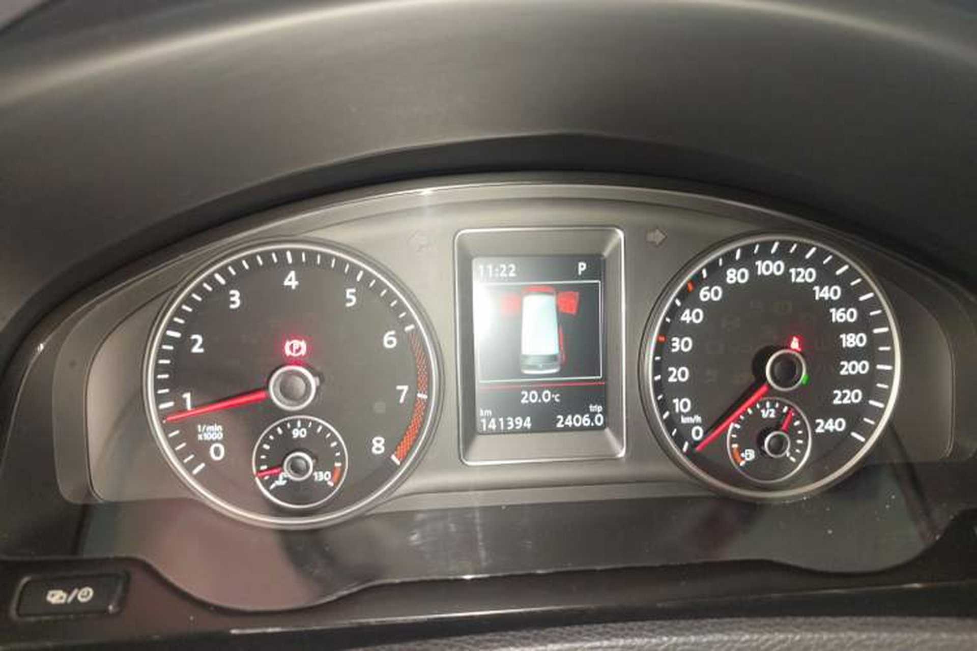 Used Volkswagen Multivan 2012 2.0 TSI Two-Wheel-Drive Luxury Edition Instrument Cluster