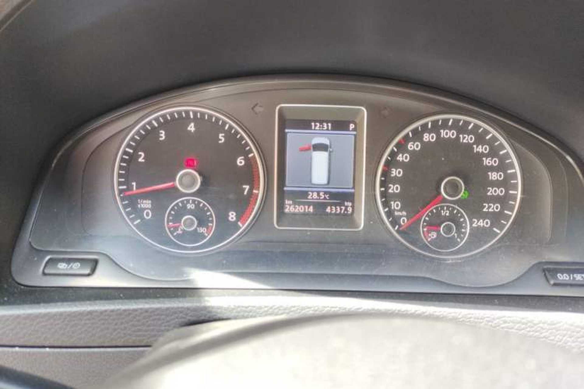 Used Volkswagen Multivan 2012 2.0 TSI Four-Wheel Drive Deluxe Edition Instrument Cluster