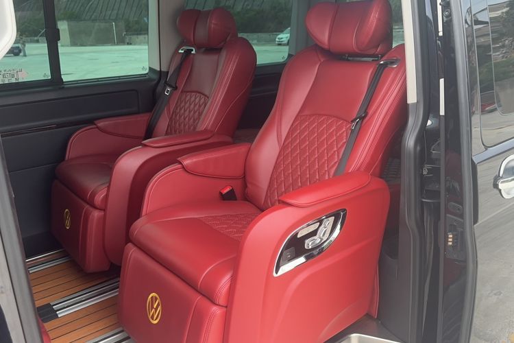 Used Volkswagen Multivan 2012 2.0 TSI Two-Wheel-Drive Luxury Edition Interior 6