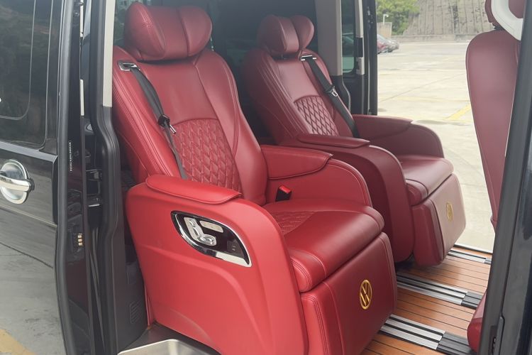 Used Volkswagen Multivan 2012 2.0 TSI Two-Wheel-Drive Luxury Edition Interior 8