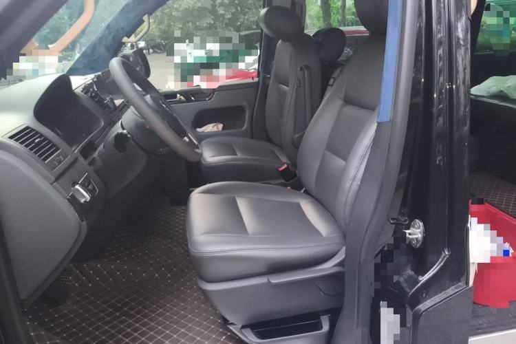Used Volkswagen Multivan 2012 2.0 TSI Four-Wheel Drive Deluxe Edition Left Front Seat
