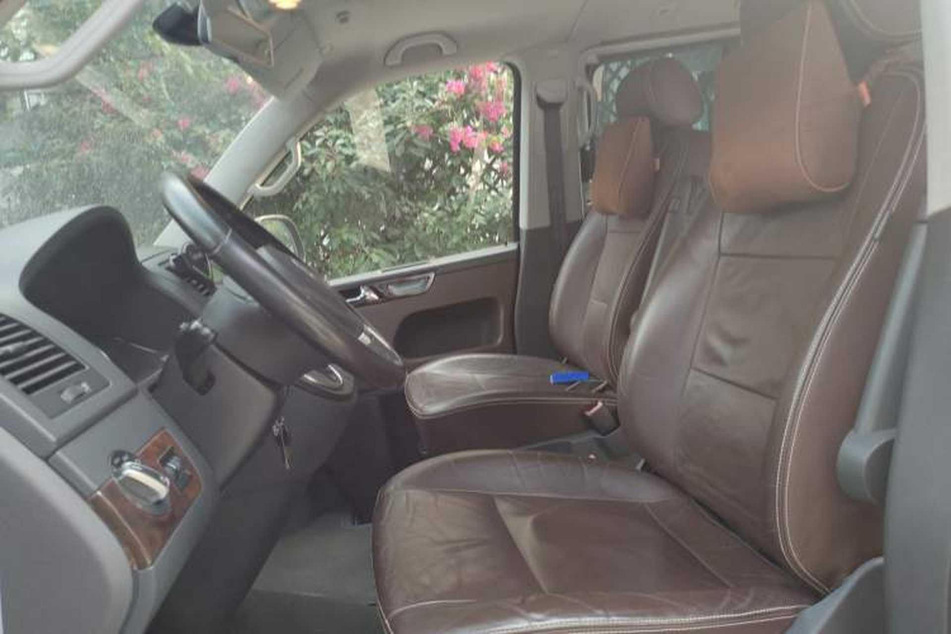 Used Volkswagen Multivan 2012 2.0 TSI Two-Wheel-Drive Luxury Edition Left Front Seat