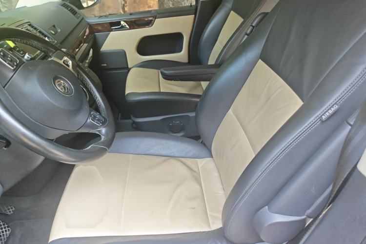 Used Volkswagen Multivan 2012 2.0 TSI Four-Wheel Drive Deluxe Edition Left Front Seat