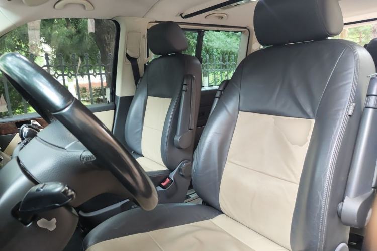 Used Volkswagen Multivan 2012 2.0 TSI Four-Wheel Drive Deluxe Edition Left Front Seat