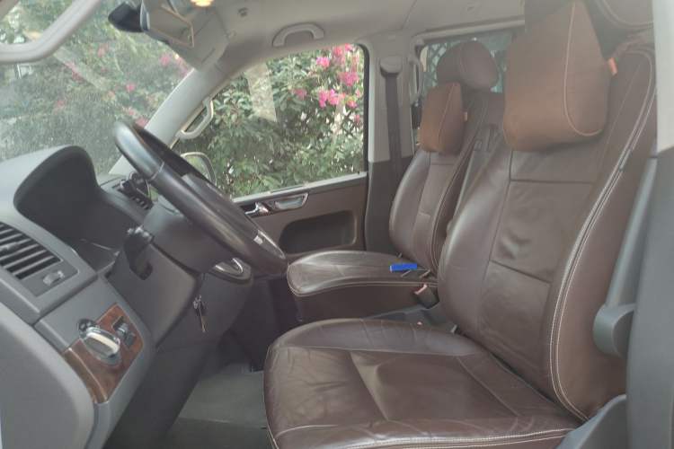 Used Volkswagen Multivan 2012 2.0 TSI Two-Wheel-Drive Luxury Edition Left Front Seat