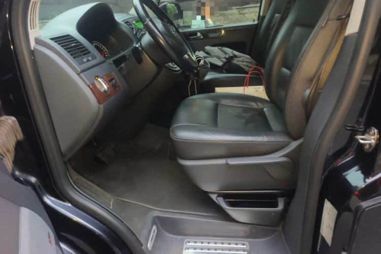 Used Volkswagen Multivan 2012 2.0 TSI Two-Wheel-Drive Luxury Edition Left Front Seat