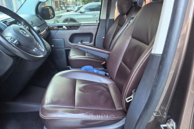 Used Volkswagen Multivan 2012 2.0 TSI Two-Wheel-Drive Luxury Edition Left Front Seat