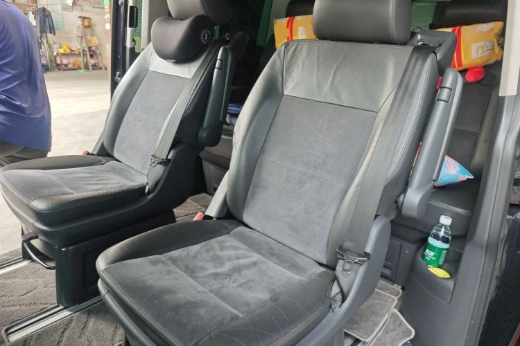 Used Volkswagen Multivan 2012 2.0 TSI Two-Wheel Drive Business Edition Left Rear Seat