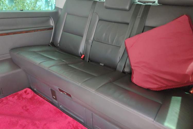 Used Volkswagen Multivan 2012 2.0 TSI Two-Wheel-Drive Luxury Edition Left Rear Seat