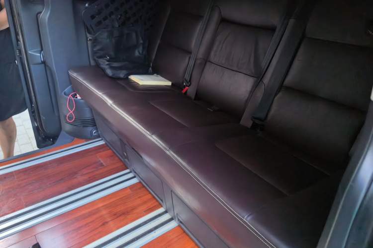 Used Volkswagen Multivan 2012 2.0 TSI Two-Wheel-Drive Luxury Edition Left Rear Seat