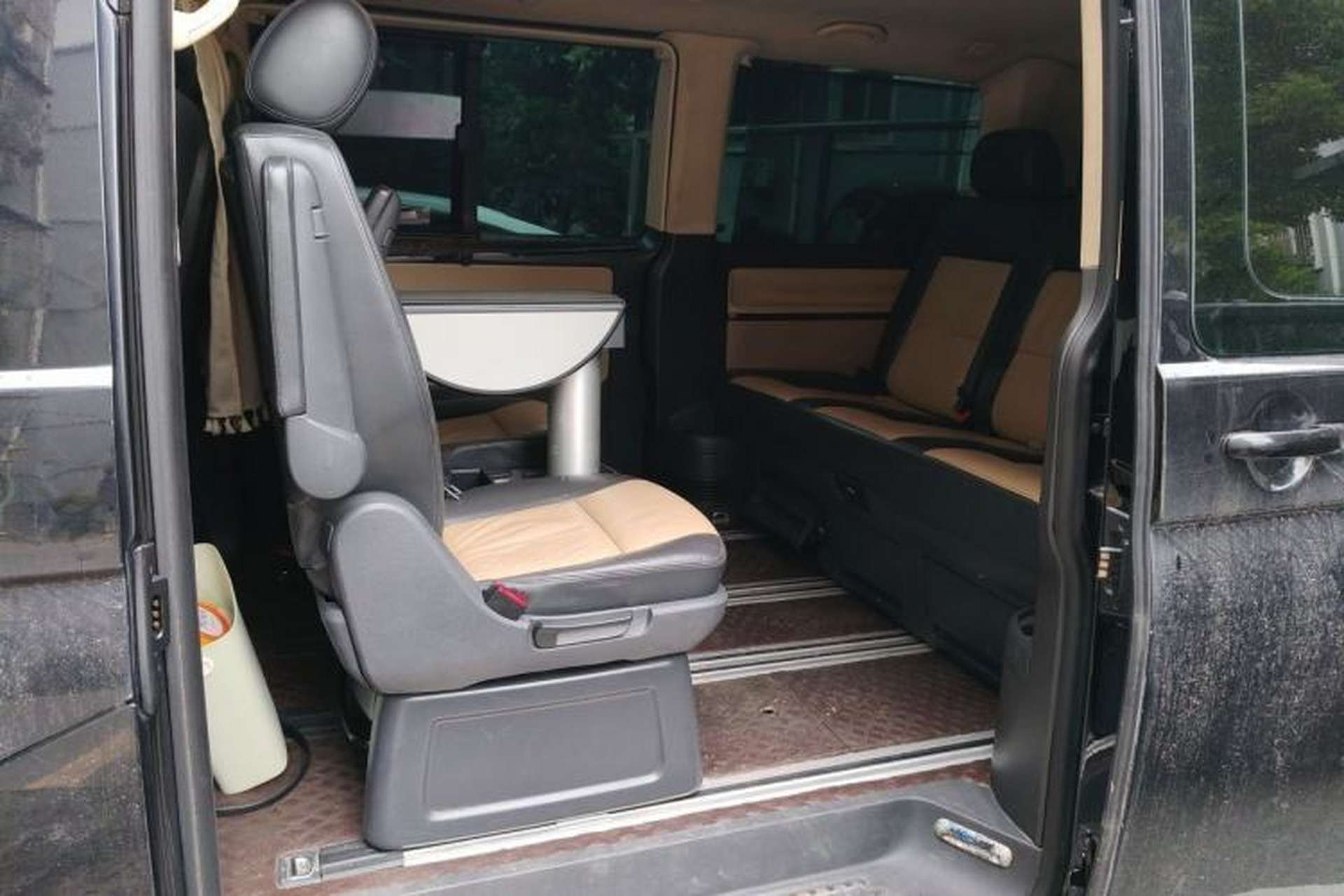 Used Volkswagen Multivan 2012 2.0 TSI Four-Wheel Drive Deluxe Edition Left Rear Seat
