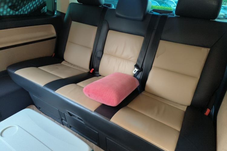 Used Volkswagen Multivan 2012 2.0 TSI Four-Wheel Drive Deluxe Edition Left Rear Seat