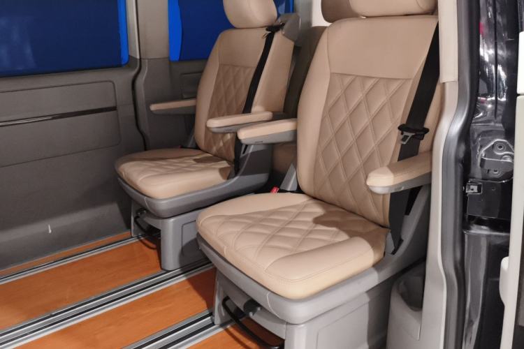 Used Volkswagen Multivan 2012 2.0 TSI Two-Wheel Drive Business Edition Left Rear Seat
