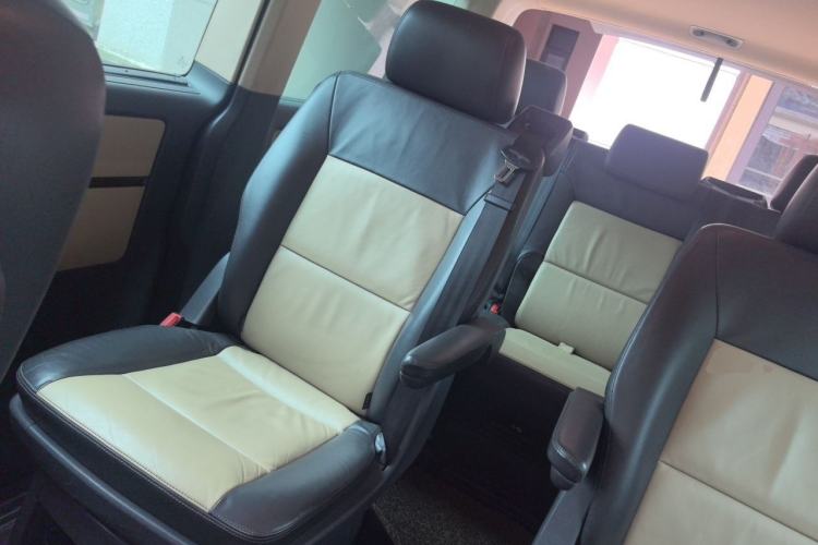 Used Volkswagen Multivan 2012 2.0 TSI Four-Wheel Drive Deluxe Edition Left Rear Seat