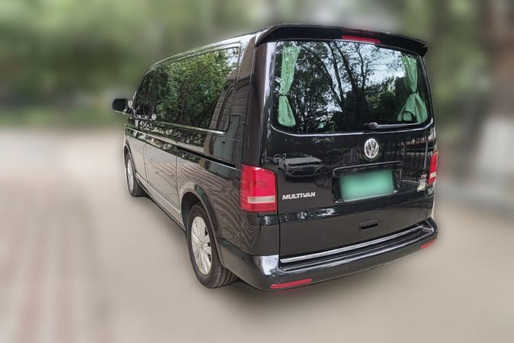 Used Volkswagen Multivan 2012 2.0 TSI Four-Wheel Drive Deluxe Edition Rear Left 45 Deg