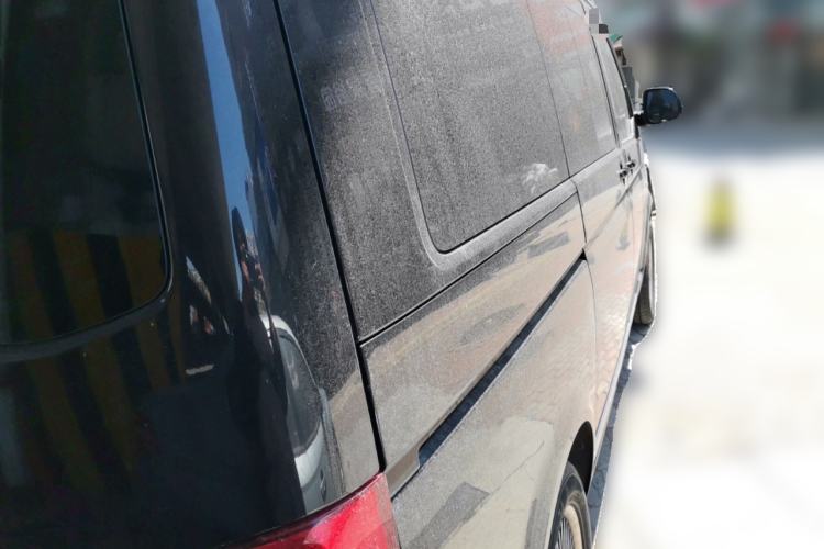 Used Volkswagen Multivan 2012 2.0 TSI Four-Wheel Drive Deluxe Edition Rear Right 45 Deg