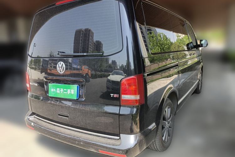 Used Volkswagen Multivan 2012 2.0 TSI Two-Wheel-Drive Luxury Edition Rear Right 45 Deg