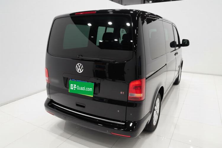 Used Volkswagen Multivan 2012 2.0 TSI Two-Wheel-Drive Luxury Edition Rear Right 45 Deg