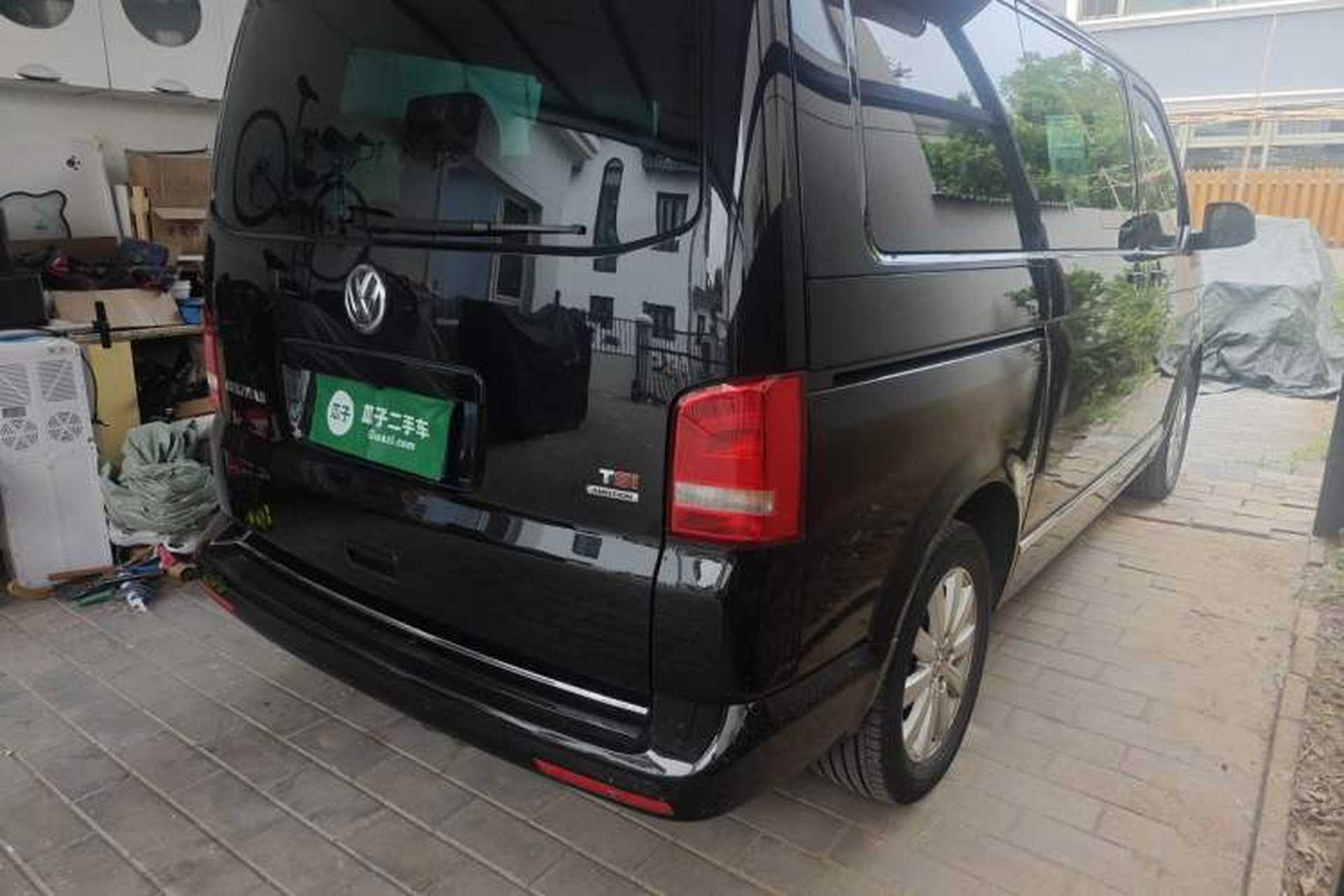 Used Volkswagen Multivan 2012 2.0 TSI Four-Wheel Drive Deluxe Edition Rear Right 45 Deg