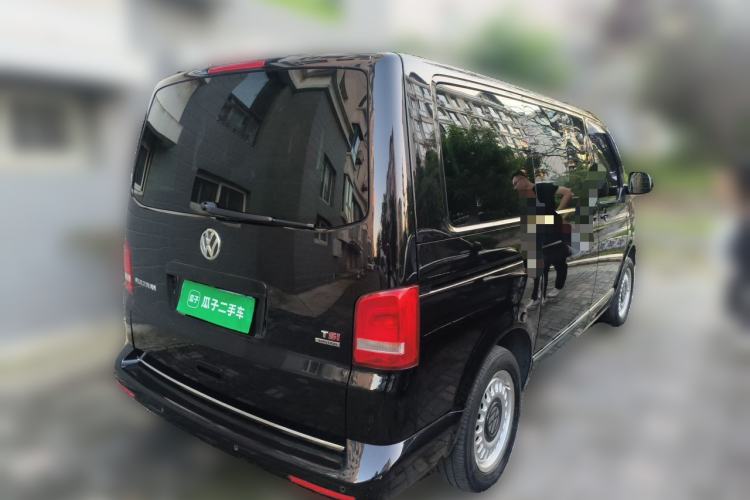 Used Volkswagen Multivan 2012 2.0 TSI Four-Wheel Drive Deluxe Edition Rear Right 45 Deg