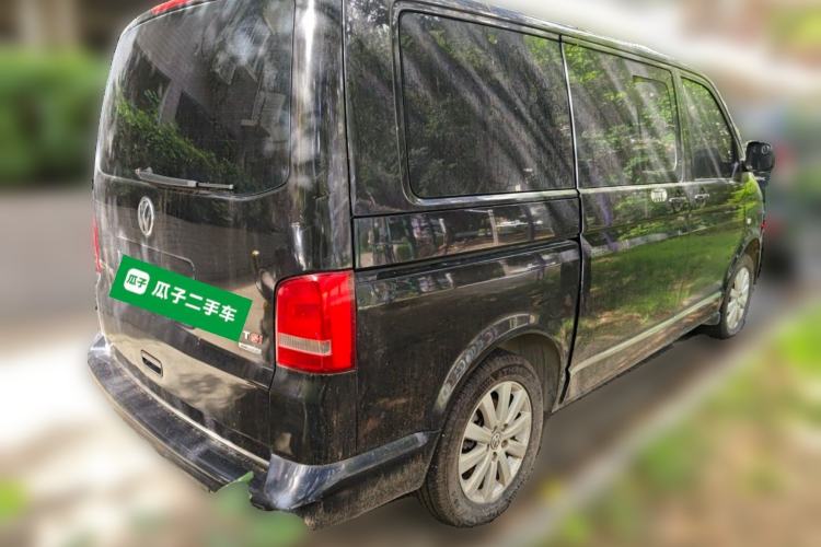 Used Volkswagen Multivan 2012 2.0 TSI Four-Wheel Drive Deluxe Edition Rear Right 45 Deg