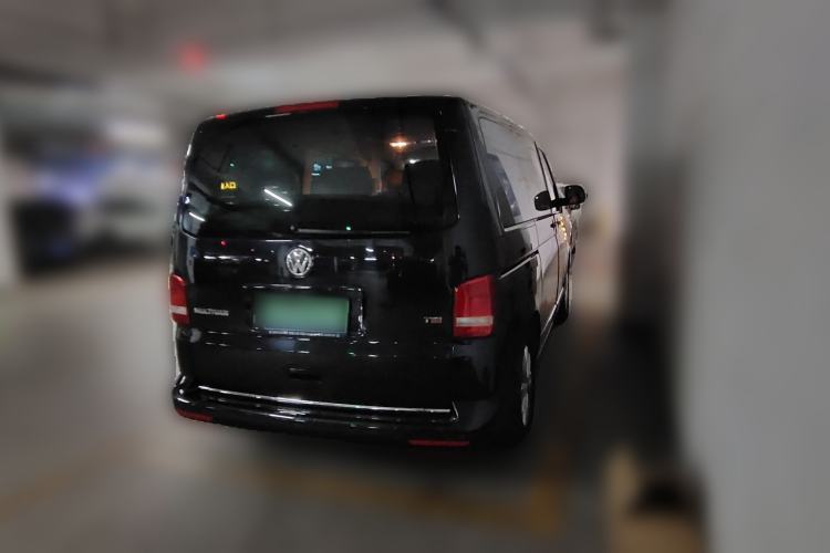 Used Volkswagen Multivan 2012 2.0 TSI Two-Wheel-Drive Luxury Edition Rear Right 45 Deg