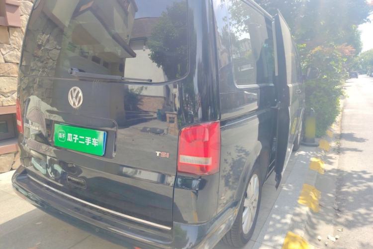 Used Volkswagen Multivan 2012 2.0 TSI Two-Wheel Drive Business Edition Rear Right 45 Deg