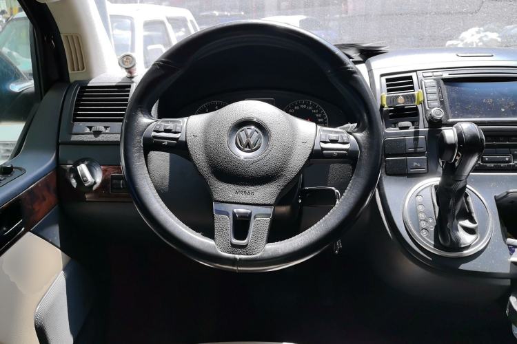 Used Volkswagen Multivan 2012 2.0 TSI Four-Wheel Drive Deluxe Edition Steering Wheel