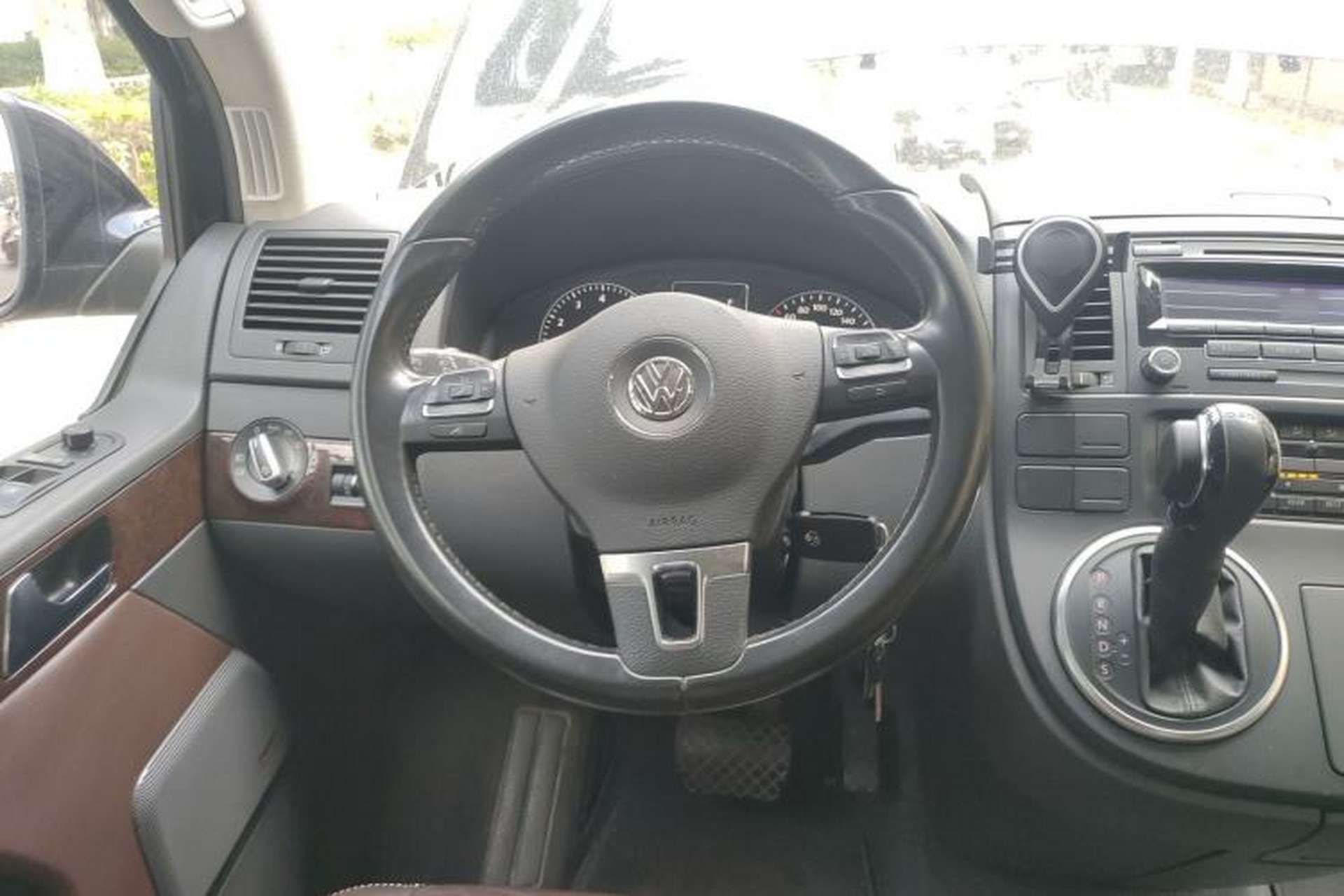 Used Volkswagen Multivan 2012 2.0 TSI Two-Wheel-Drive Luxury Edition Steering Wheel