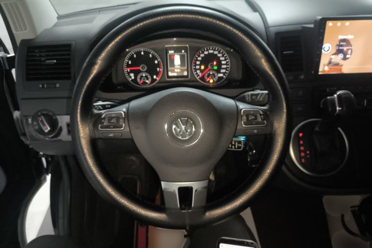 Used Volkswagen Multivan 2012 2.0 TSI Two-Wheel-Drive Luxury Edition Steering Wheel