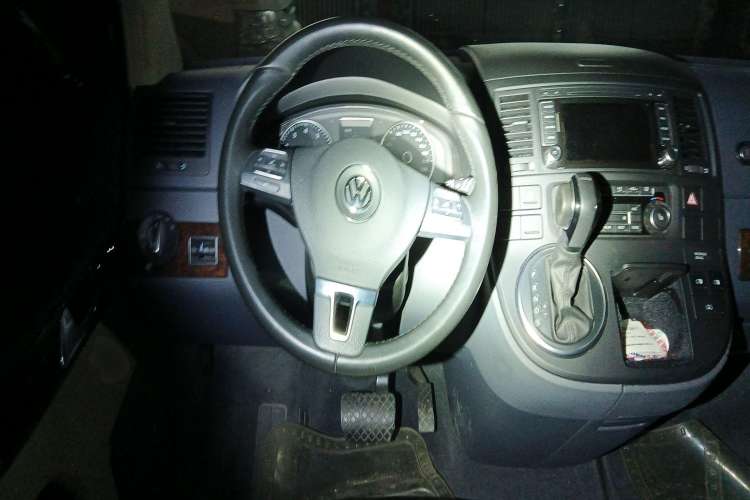 Used Volkswagen Multivan 2012 2.0 TSI Four-Wheel Drive Deluxe Edition Steering Wheel